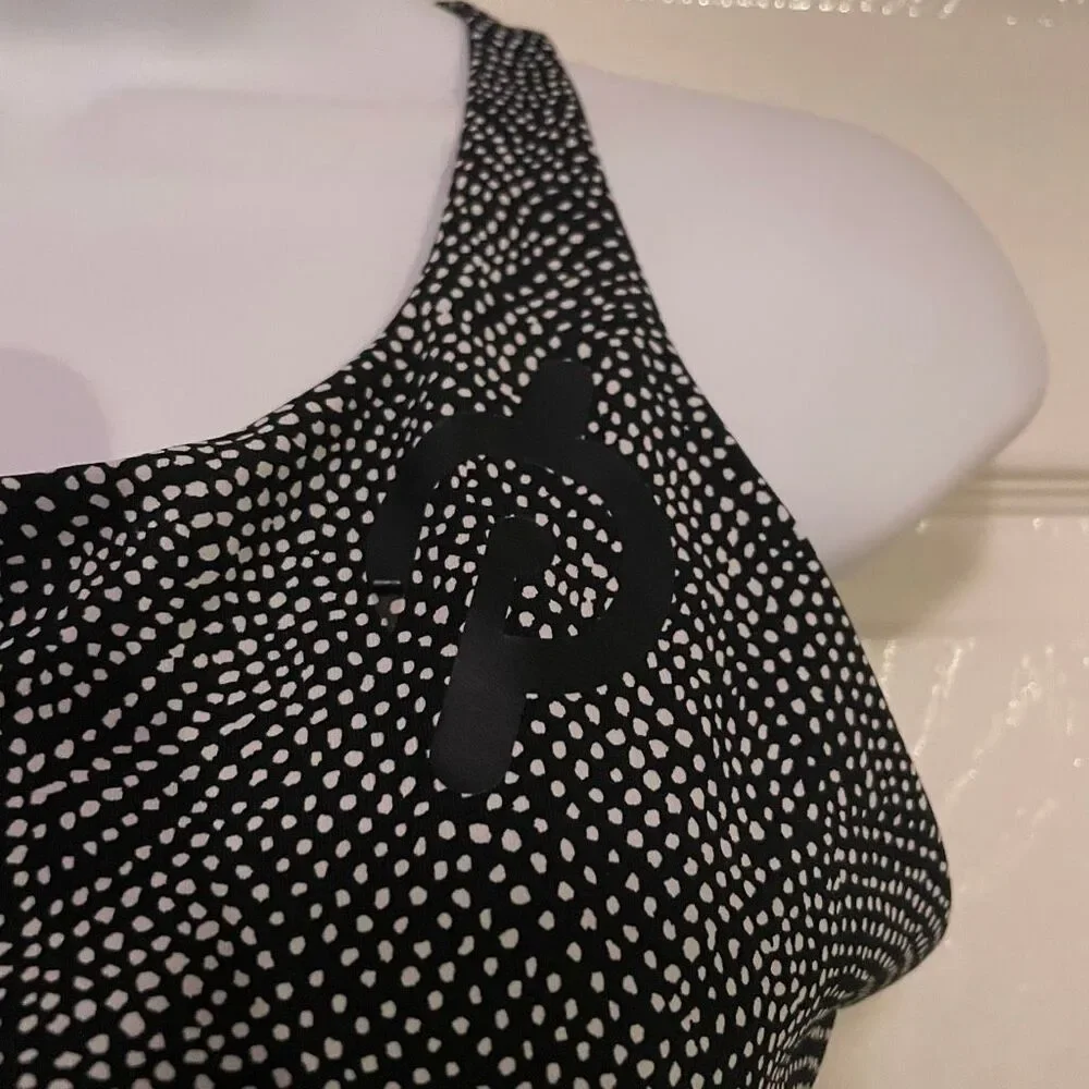 Lululemon X Peloton Size 10 Born To Be Wild High Neck Sports Bra Black White